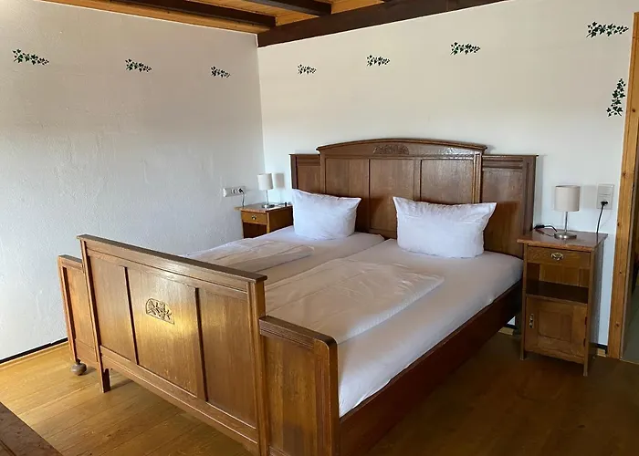 Berghof Schmitte 乡村民宿 *